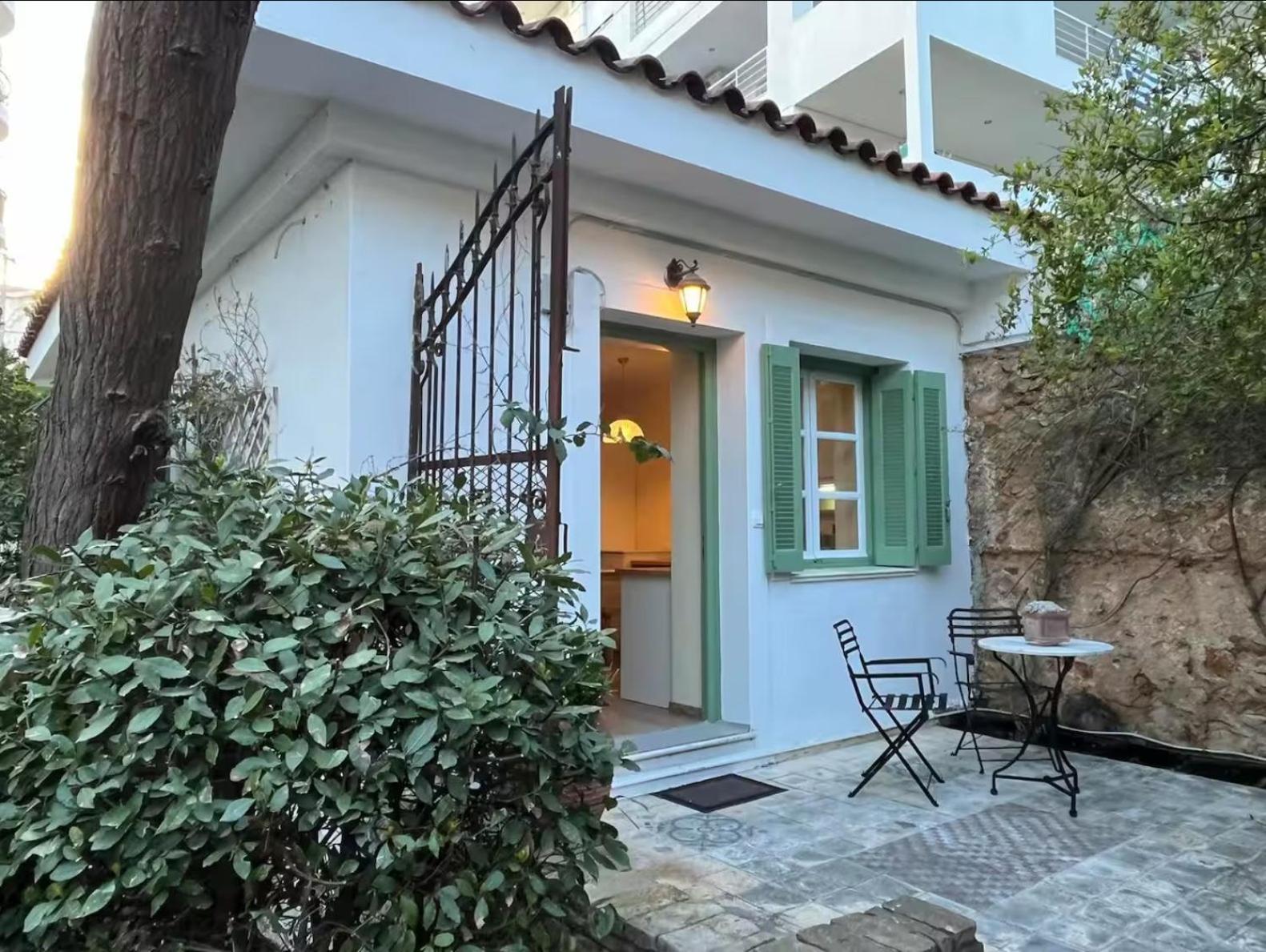 One-Bedroom House