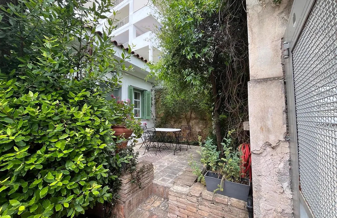 Orpheus Guesthouse-1